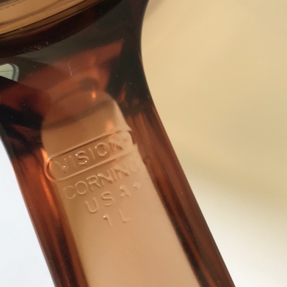 Vision Corning 1L Pot with Lip and Lid - Picture 2 of 4